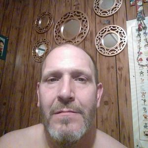 Meet your Posher, Emanuel